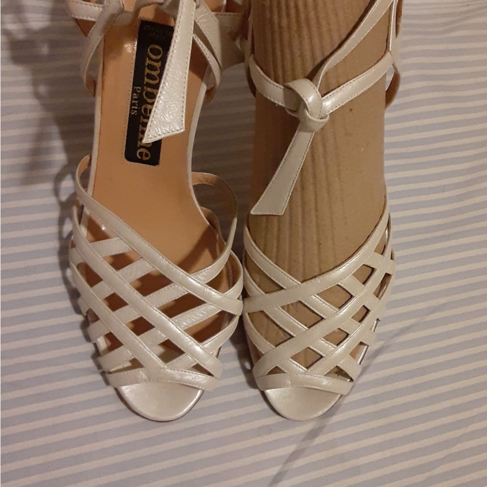 omelle Women's White Strappy Sandals